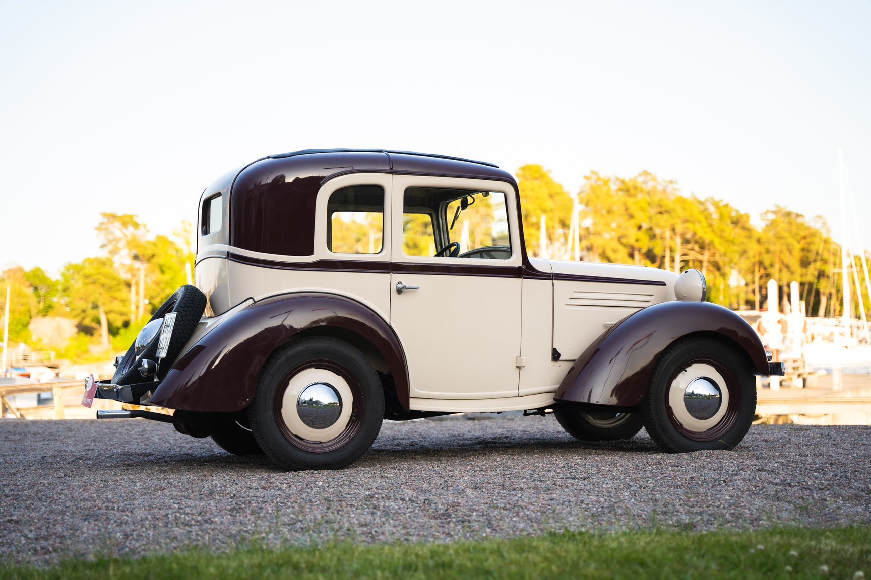 Exteriörbild på 1938 American Bantam Model 30 Coupé