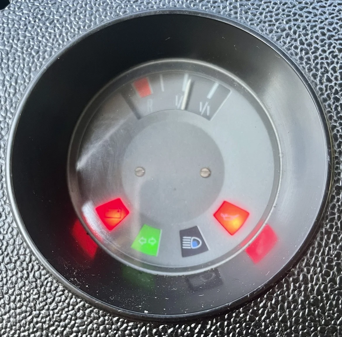 Interior image of 1974 Volkswagen Transporter T2 (15)
