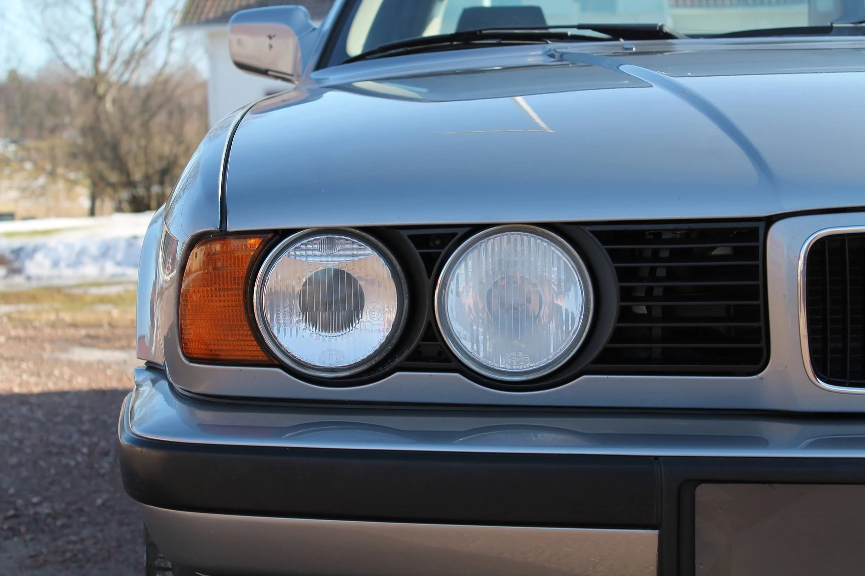 Exterior image of 1988 BMW 535i - NO RESERVE (87)