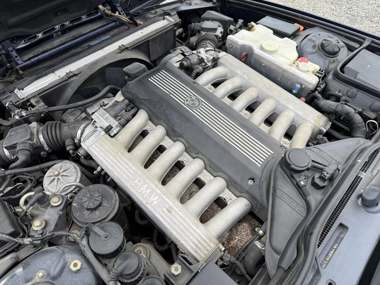 Image of 1990 BMW 750i mechanics (28)