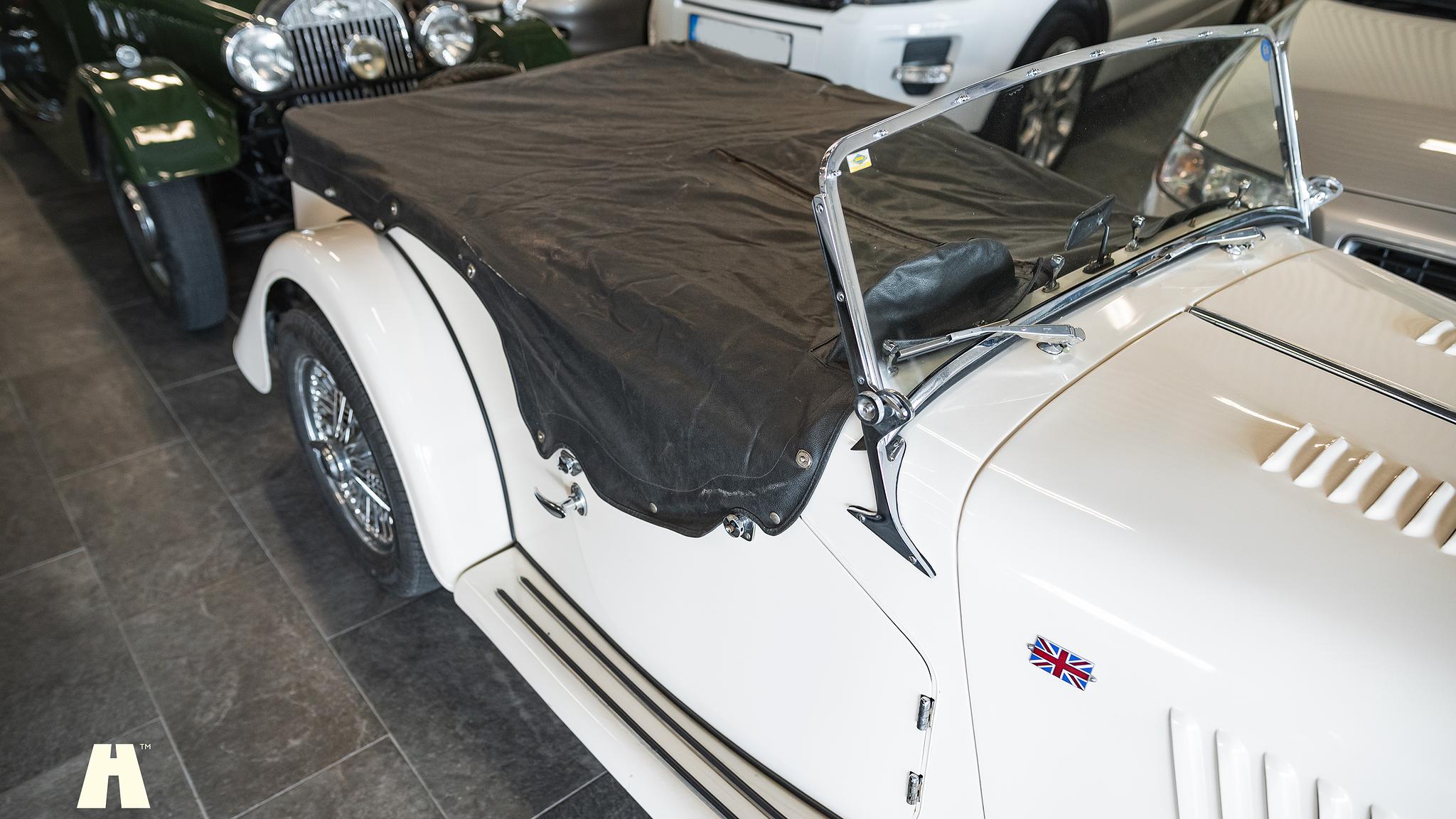 Aussenfoto 1954 Morgan Plus 4 