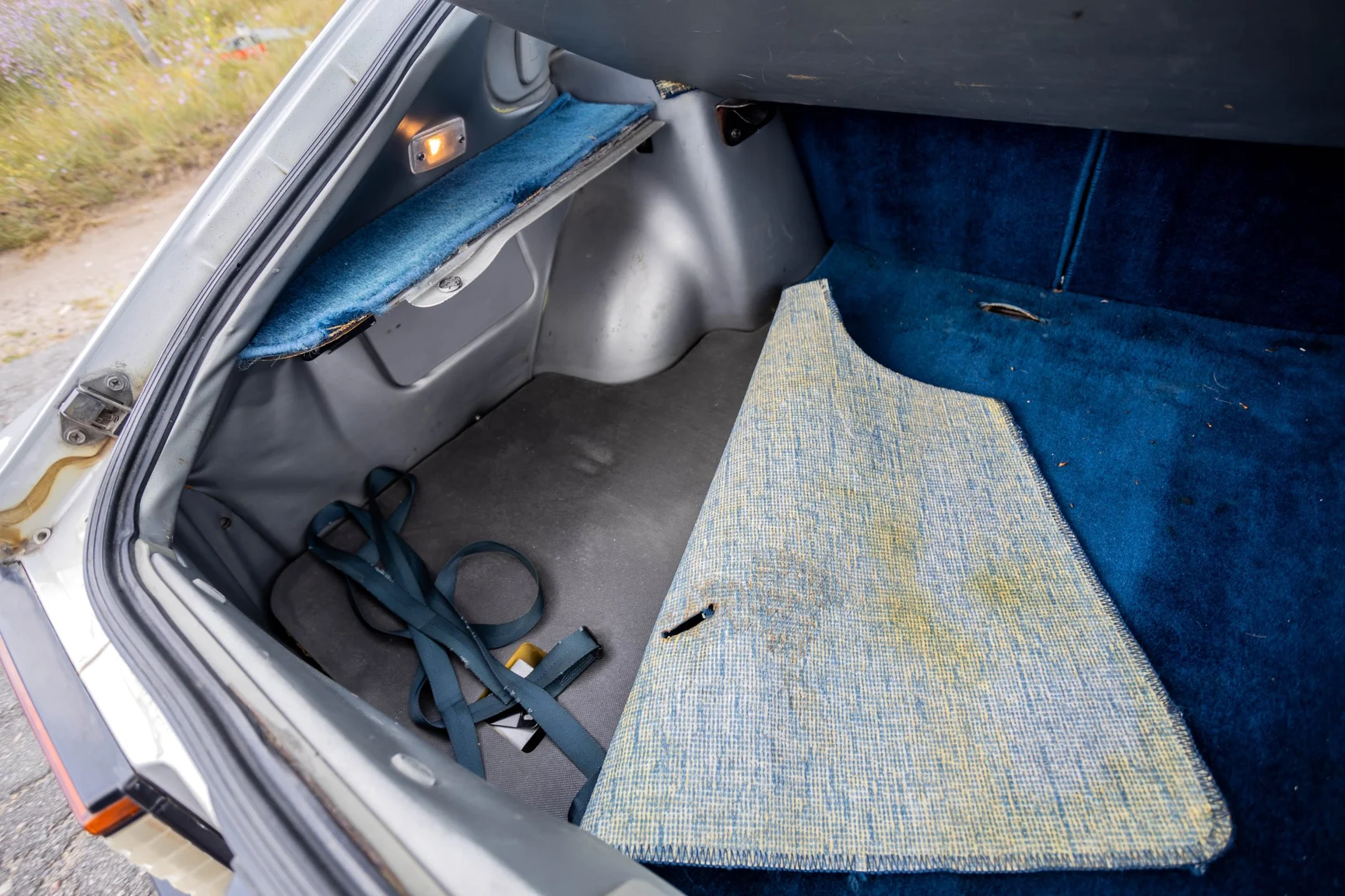 Interior image of 1982 Datsun 280ZX (37)