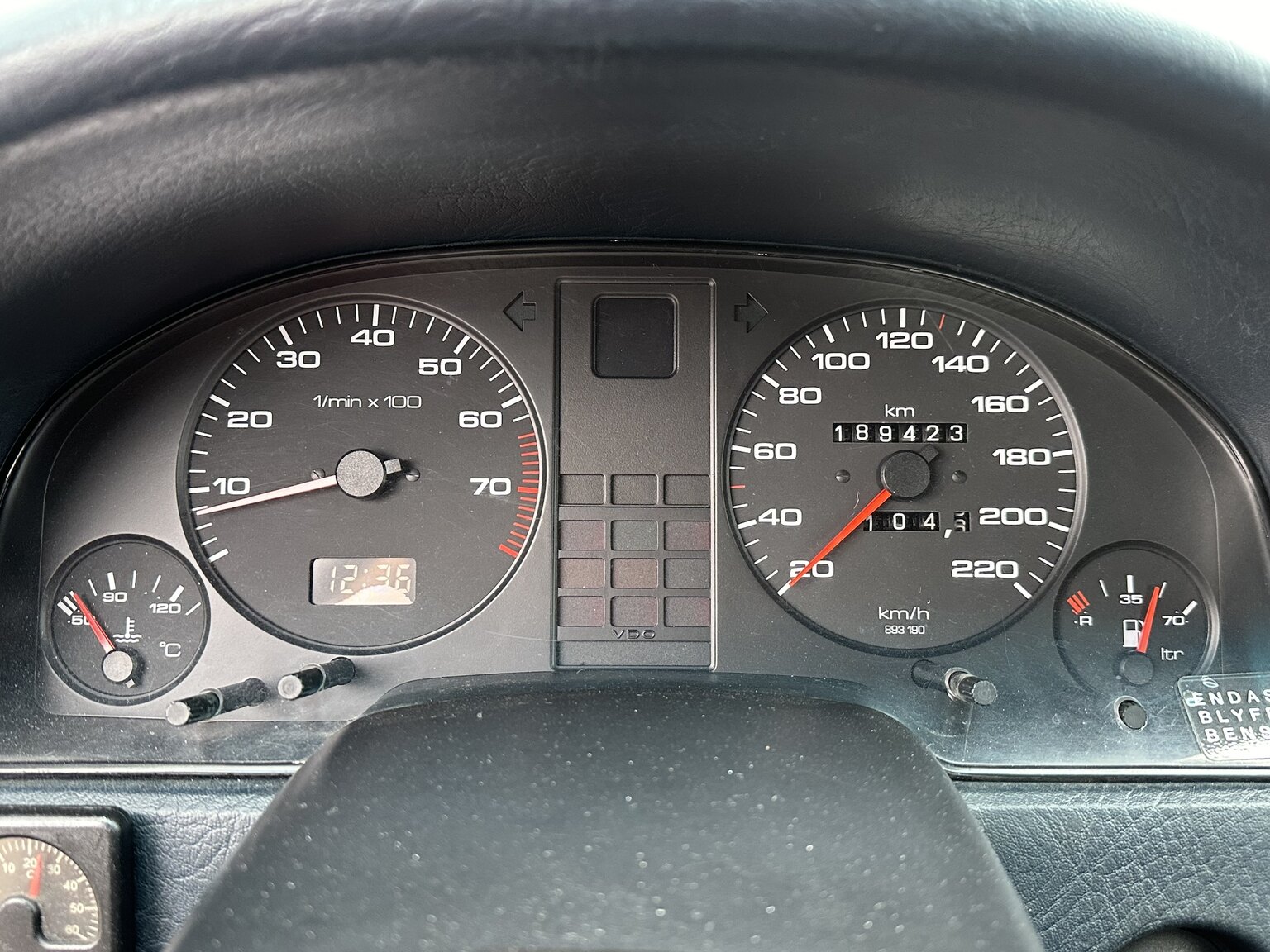 Innenraumfoto von 1988 Audi 80 (9)