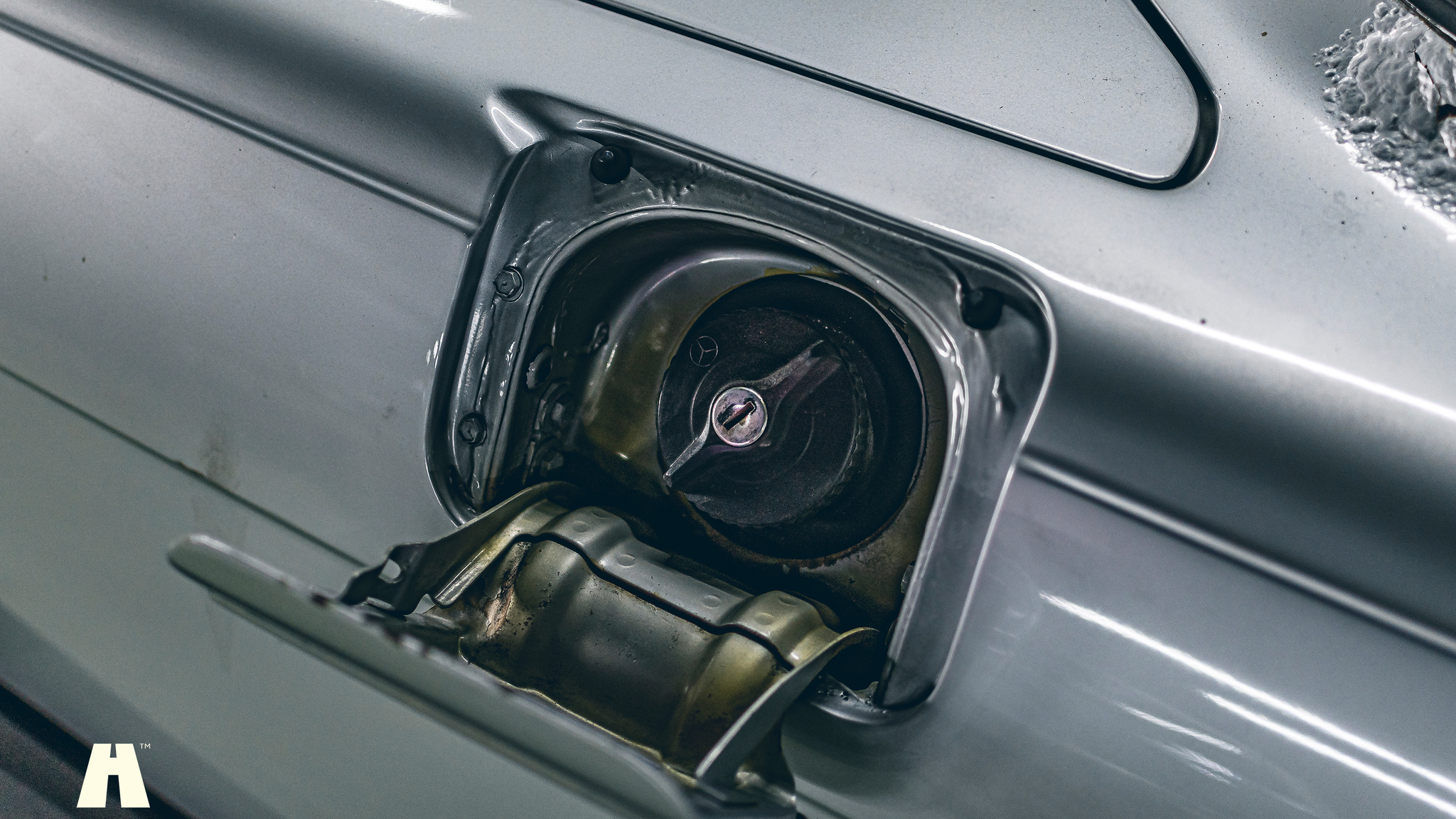 Aussenfoto 1974 Mercedes SLC450 Project
