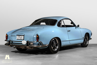 Exteriörbild på 1969 Volkswagen Karmann Ghia