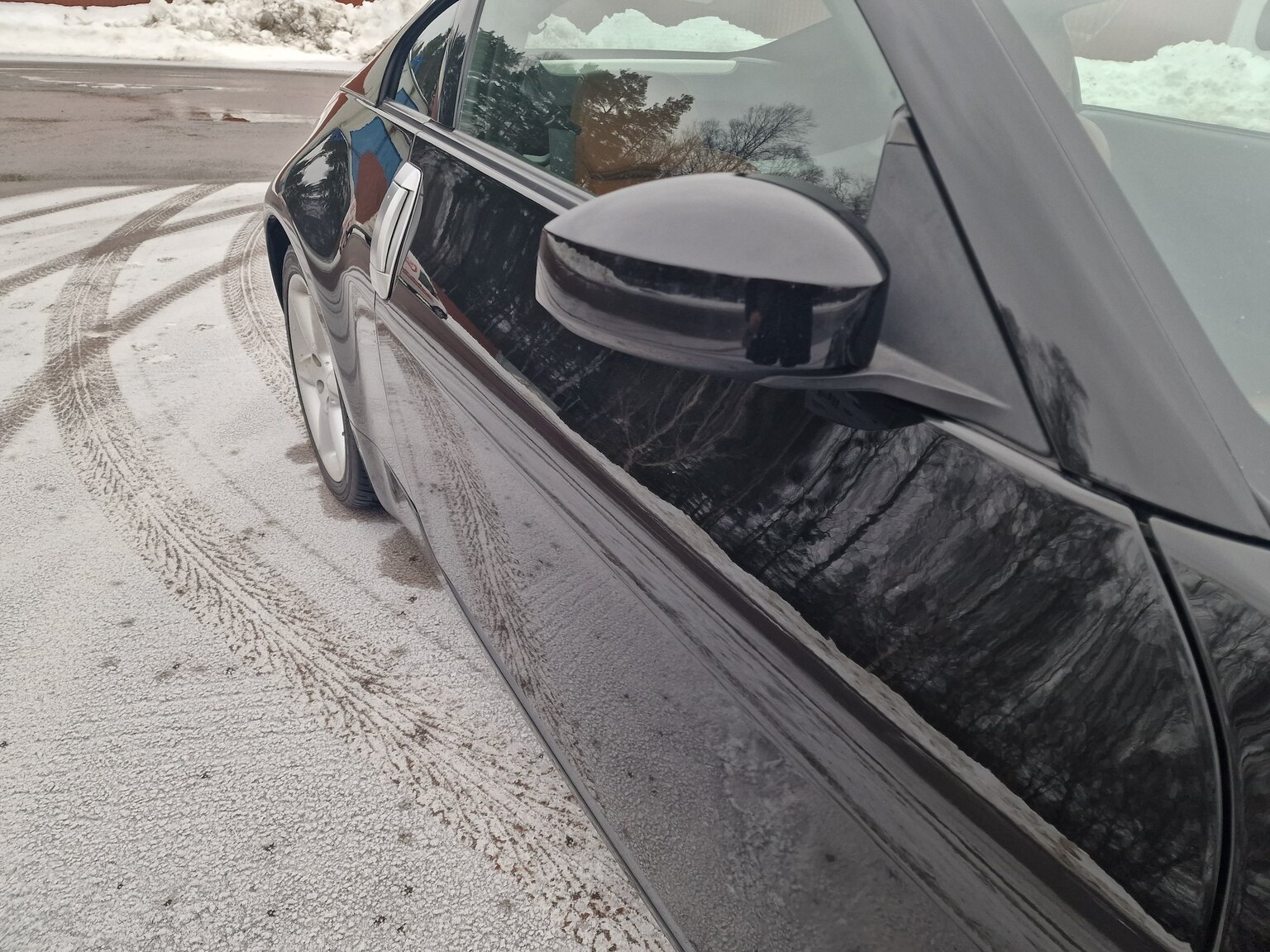 Exteriörbild på 2004 Nissan 350Z