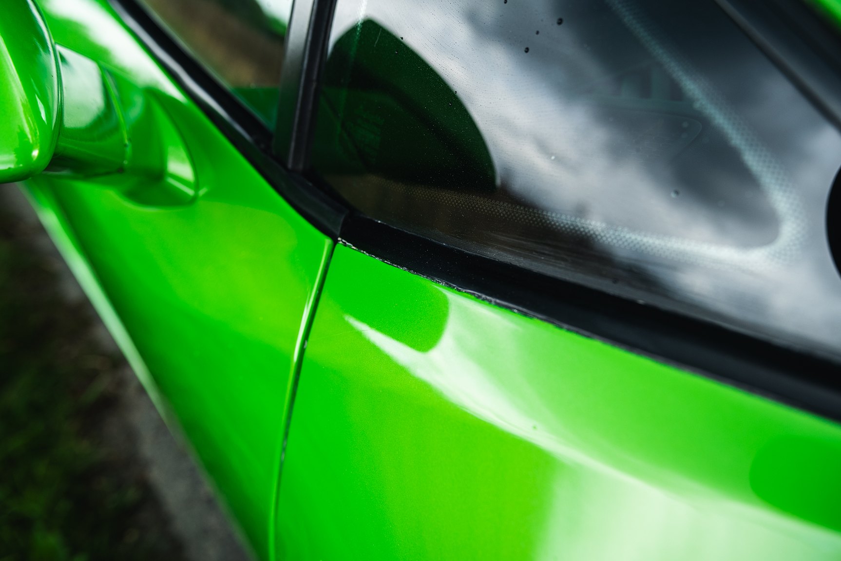 Exterior image of 2016 Lamborghini Huracan LP-610-4