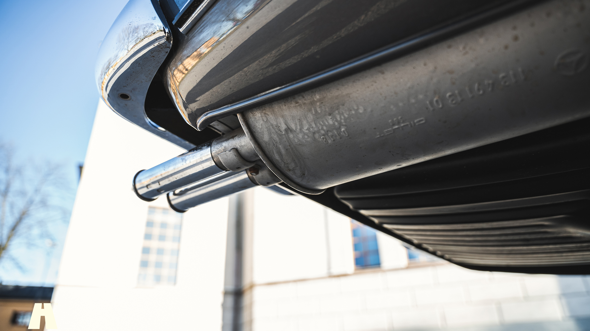 Image of 1970 Mercedes 280 SL Pagoda (68) mechanics