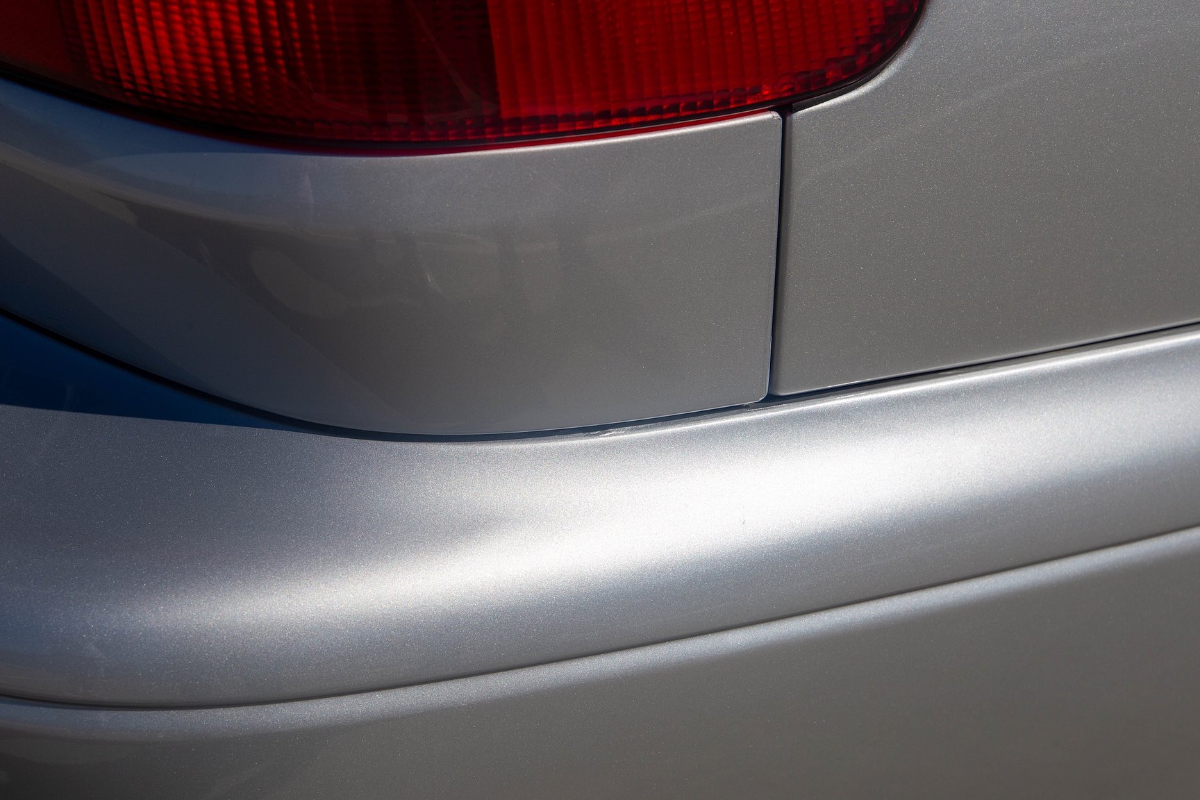 Exterior image of 1999 Volvo C70 2.5 T Manuell