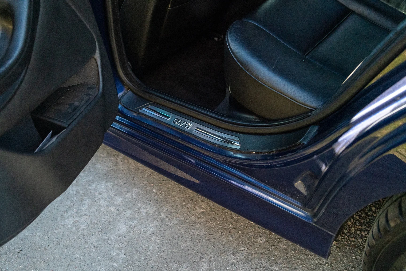 Innenraumfoto von 1996 BMW 540iA (44)