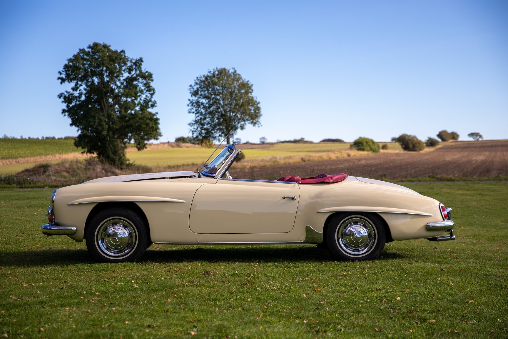 Exteriörbild på 1958 Mercedes-Benz 190SL