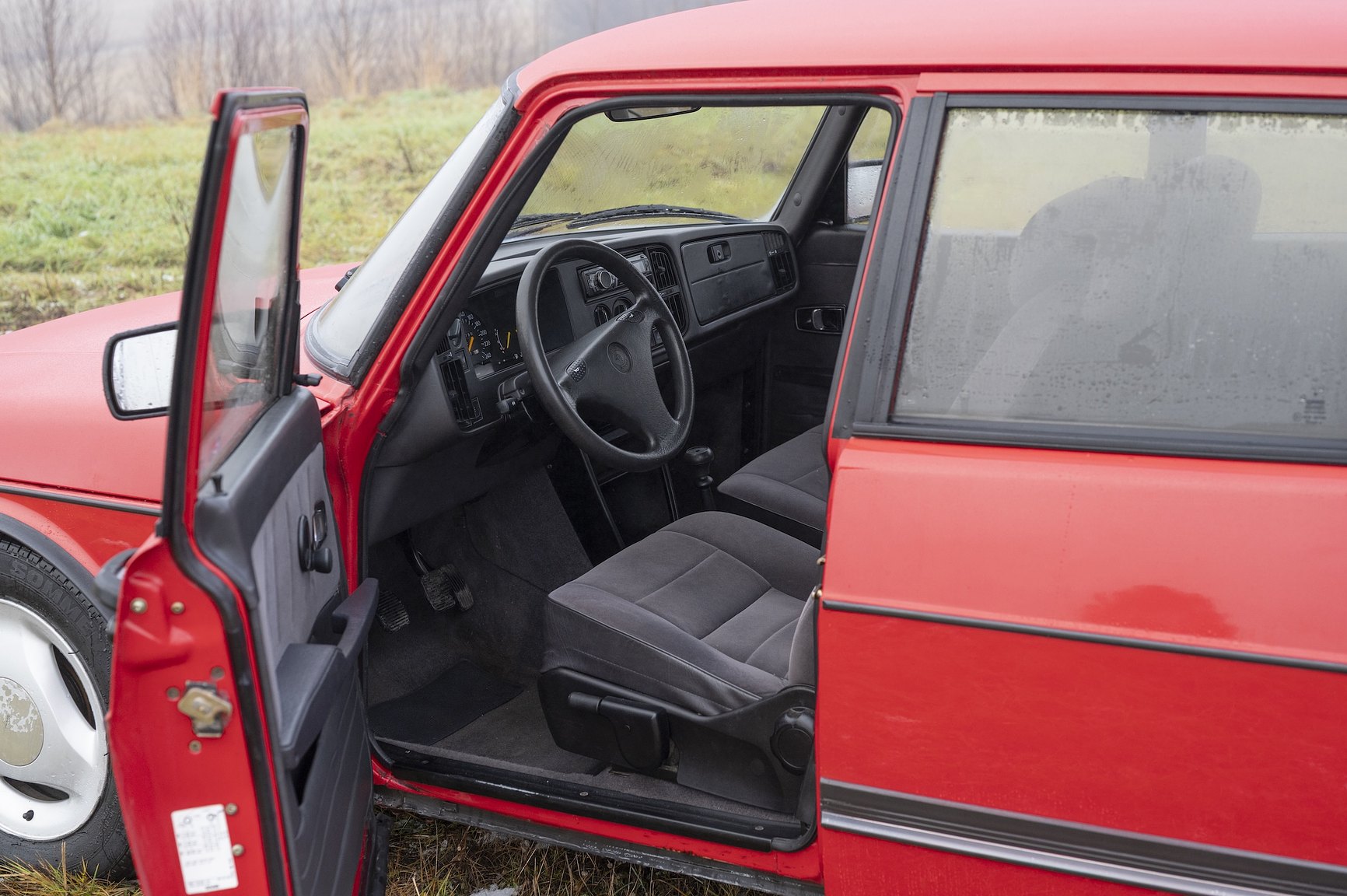 Interiörbild 1992 SAAB 900 S – NO RESERVE