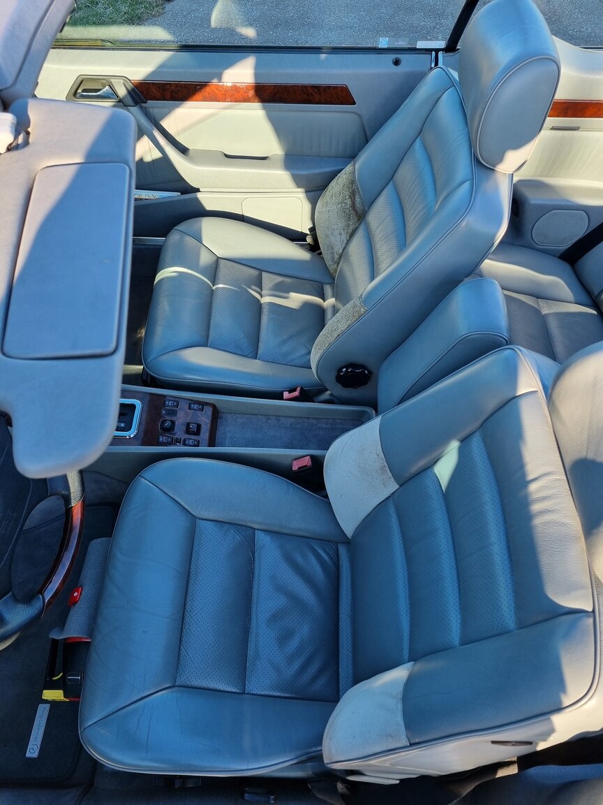 Interior image of 1993 Mercedes-Benz 300 CE Cabriolet