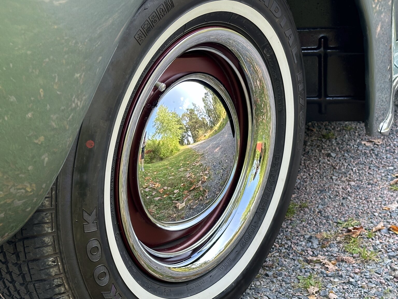 Exterior image of Buick Sedan Special 8
