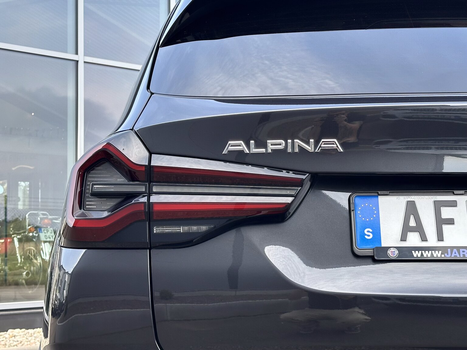 Exterior image of 2022 ALPINA XD3