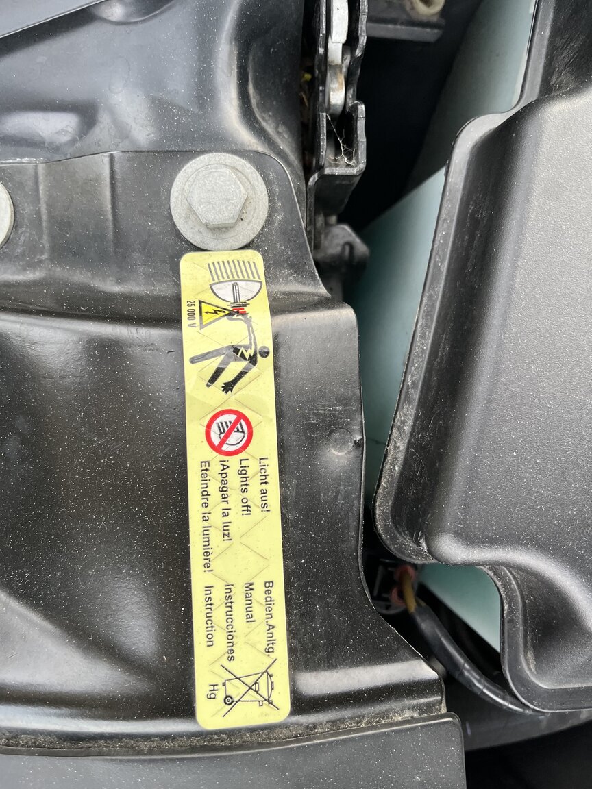 Image of 2007 BMW Z4 3.0Si Coupé mechanics