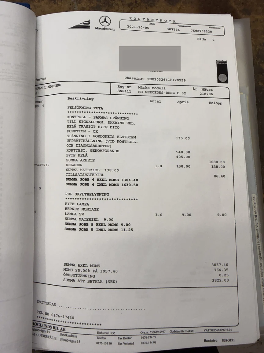 Exteriörbild på 2002 Mercedes-Benz C 320 T (99)