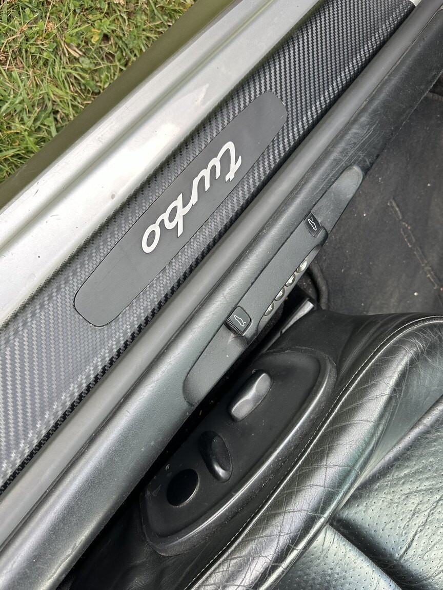 Innenraumfoto von 2002 Porsche 996 Turbo