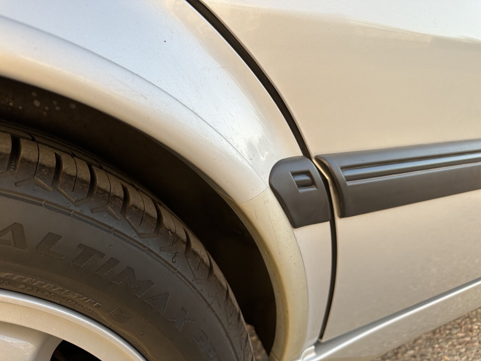 Exterior image of 1996 SAAB 9000 CS Aero 2.3T