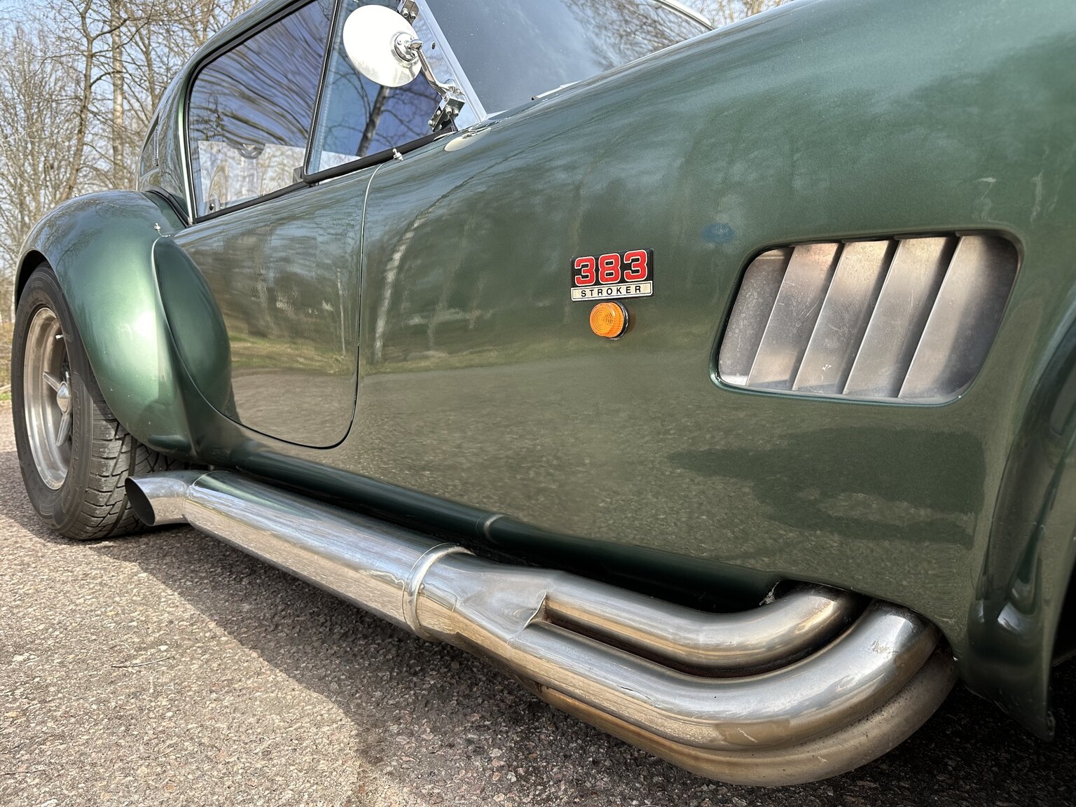 Exteriörbild på 2008 AC Cobra replica