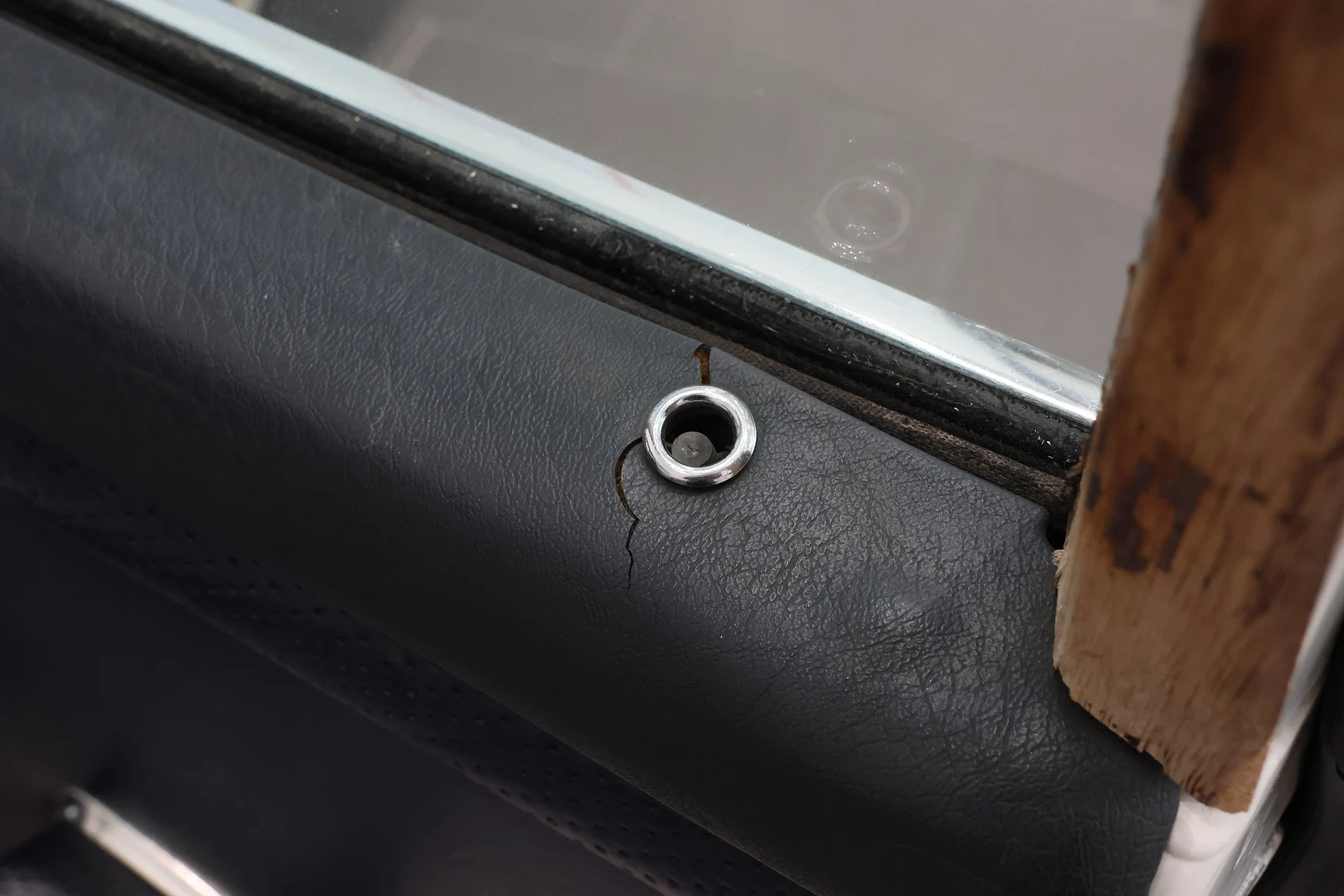 Interior image of 1972 Mercedes-Benz 280 SE 4.5  (23)