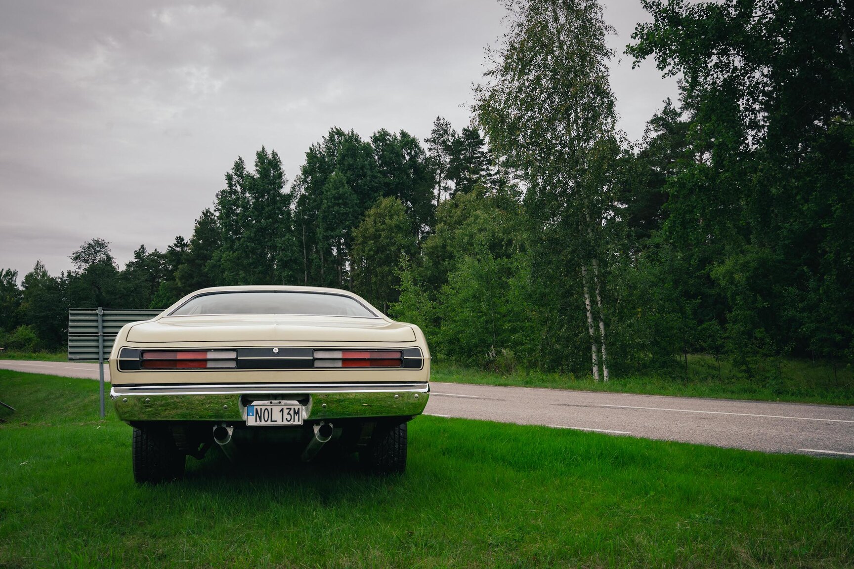 Aussenfoto 1972 Plymouth Duster 360 (4)