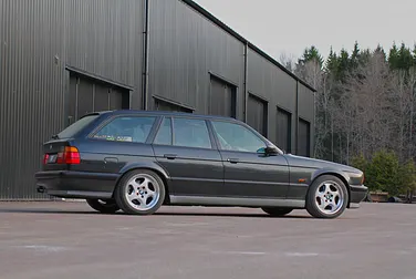 #<Image:0x00007f2fefd5b058>