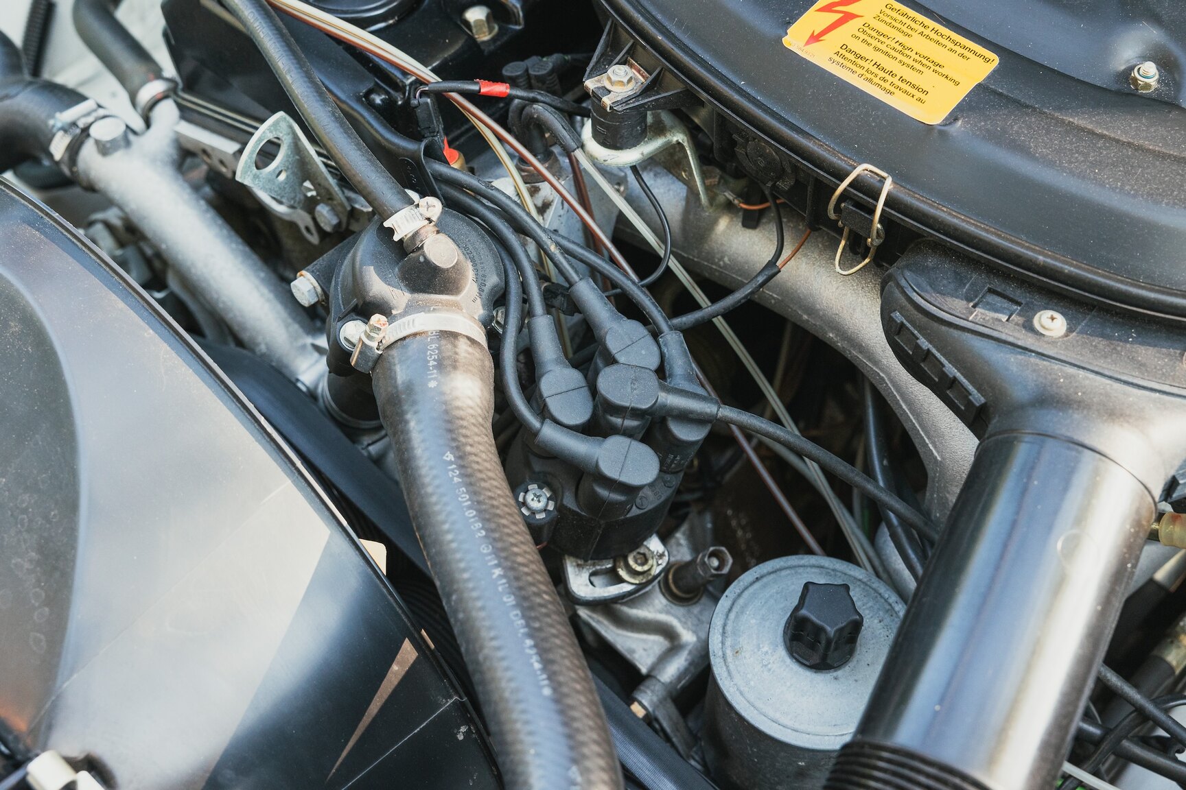 Image of 1987 Mercedes-Benz 230E (14) mechanics