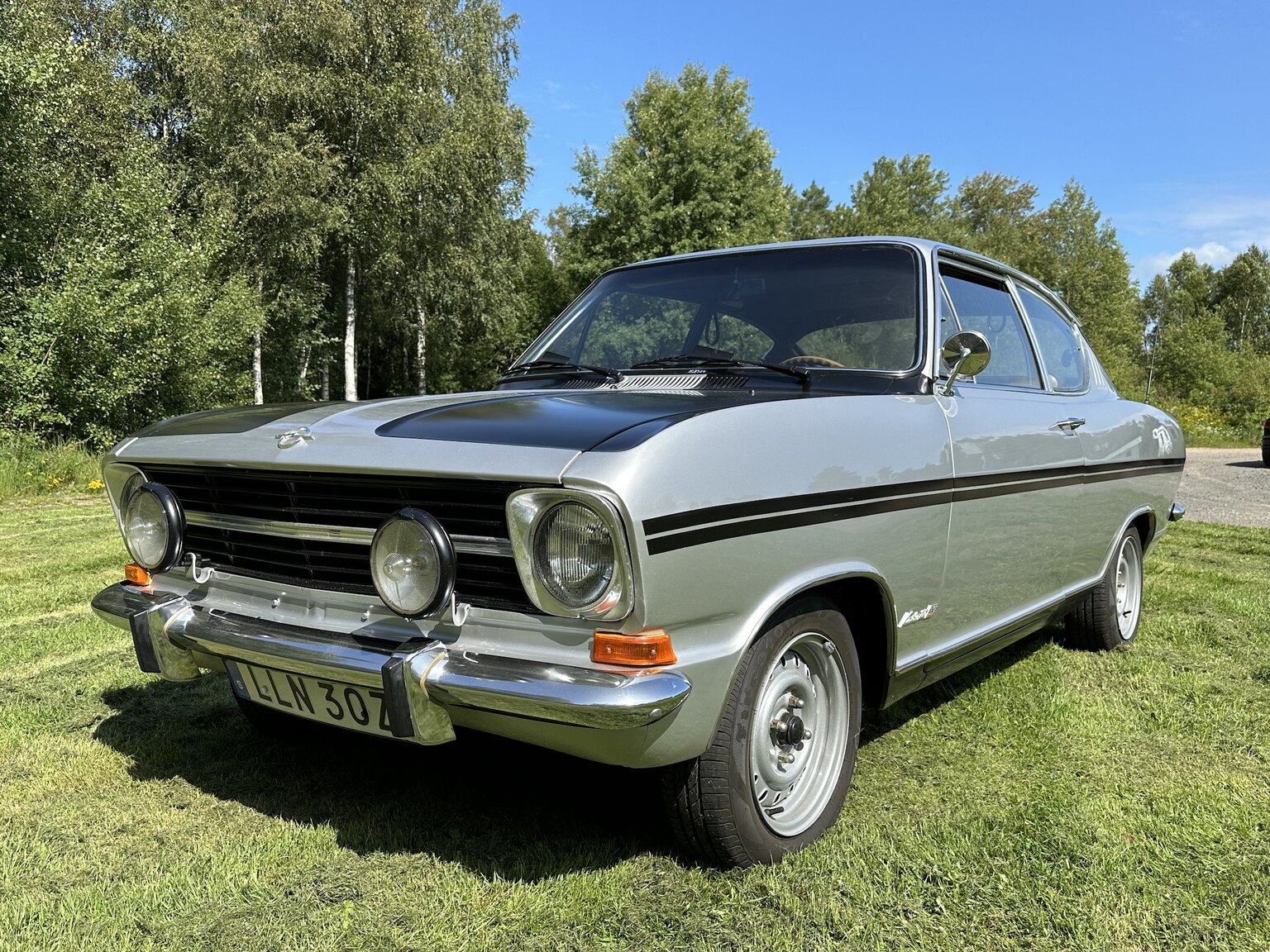 Exteriörbild på 1967 Opel Kadett B Rallye