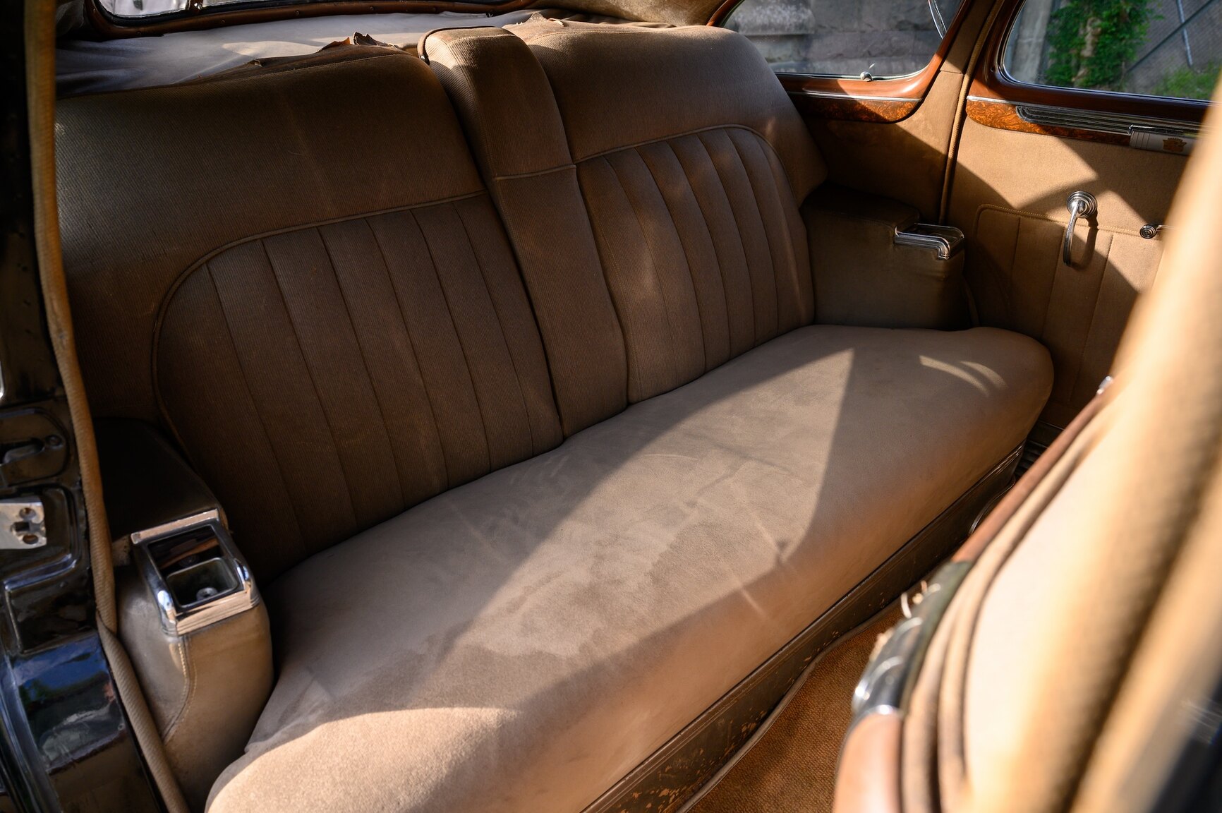 Interior image of 1941 Cadillac Model Sixty-One Fastback (11)