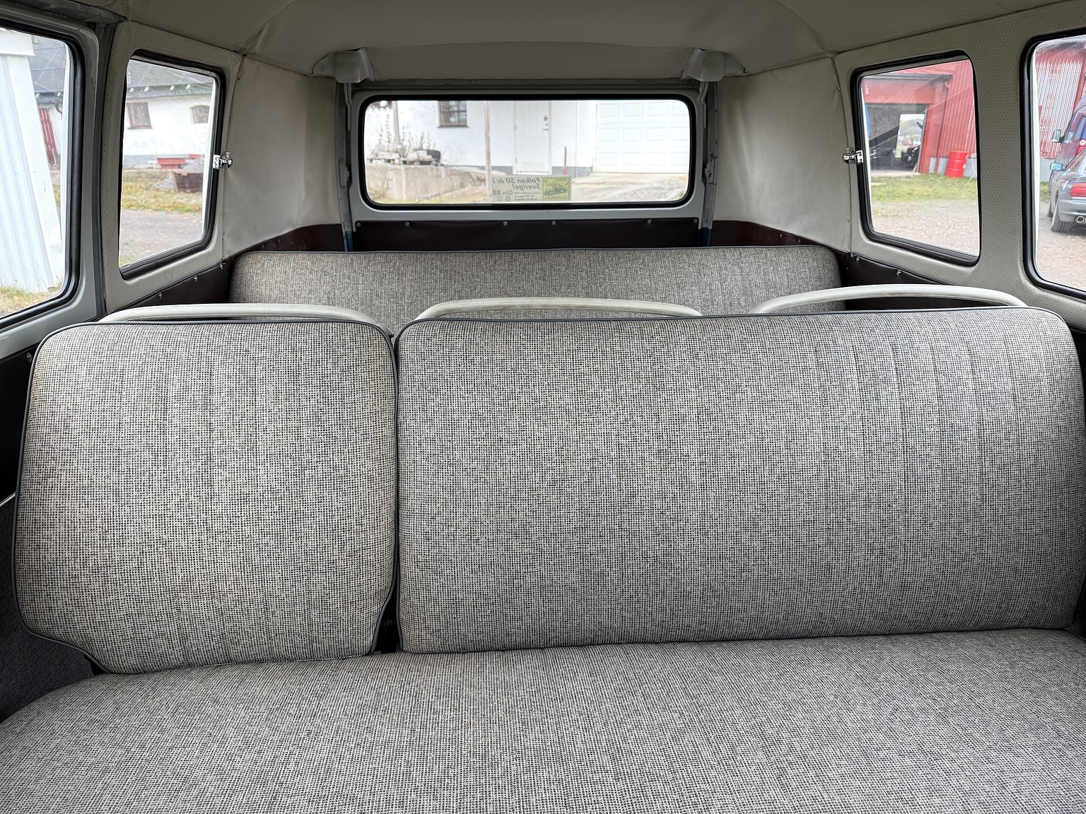 Interiörbild 1967 Volkswagen T1 Kleinbus