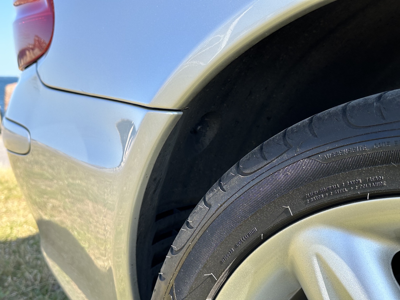 Exteriörbild på 2002 Mercedes SL 500 (62)