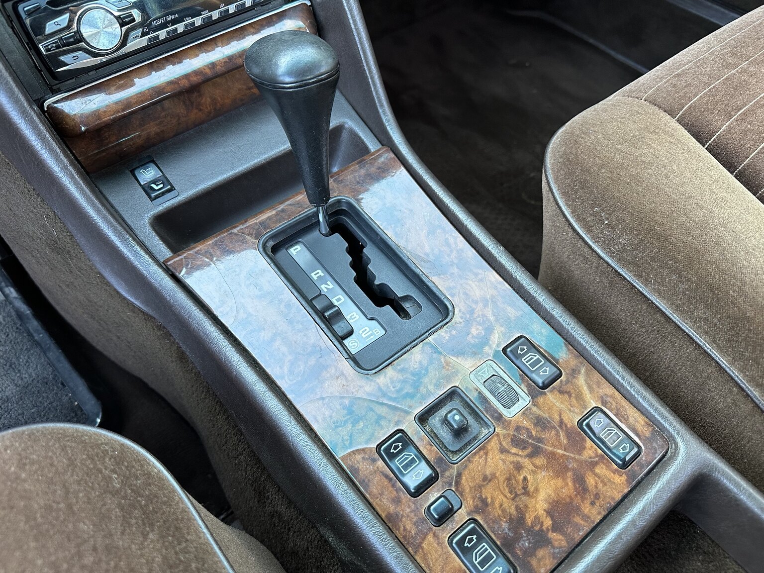 Innenraumfoto von 1986 Mercedes-Benz 500 SEC (19)