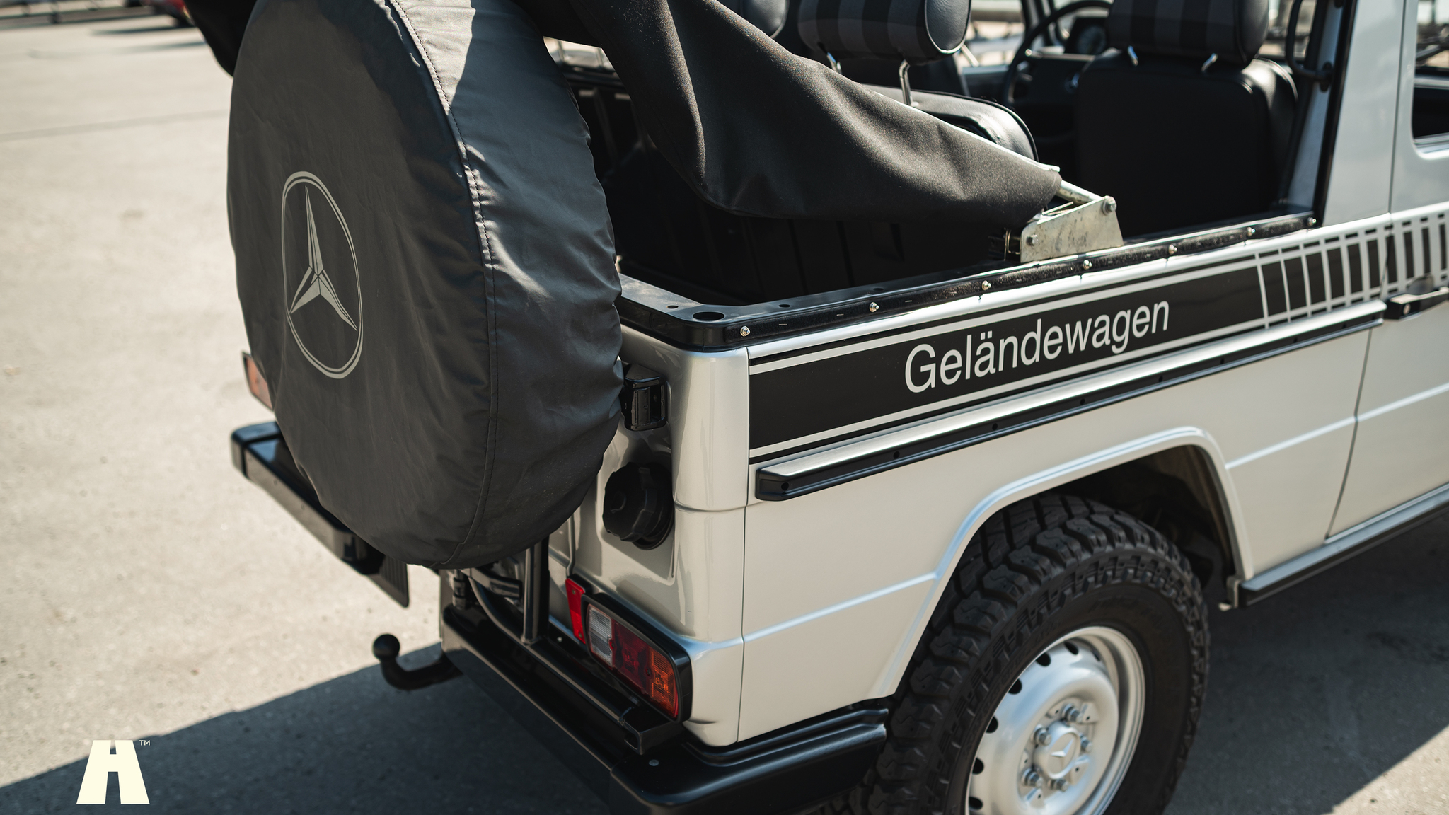 Exteriörbild på 1985 Mercedes 230GE Cabrio