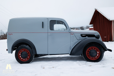 Exteriörbild på 1952 Ford E4930 Van