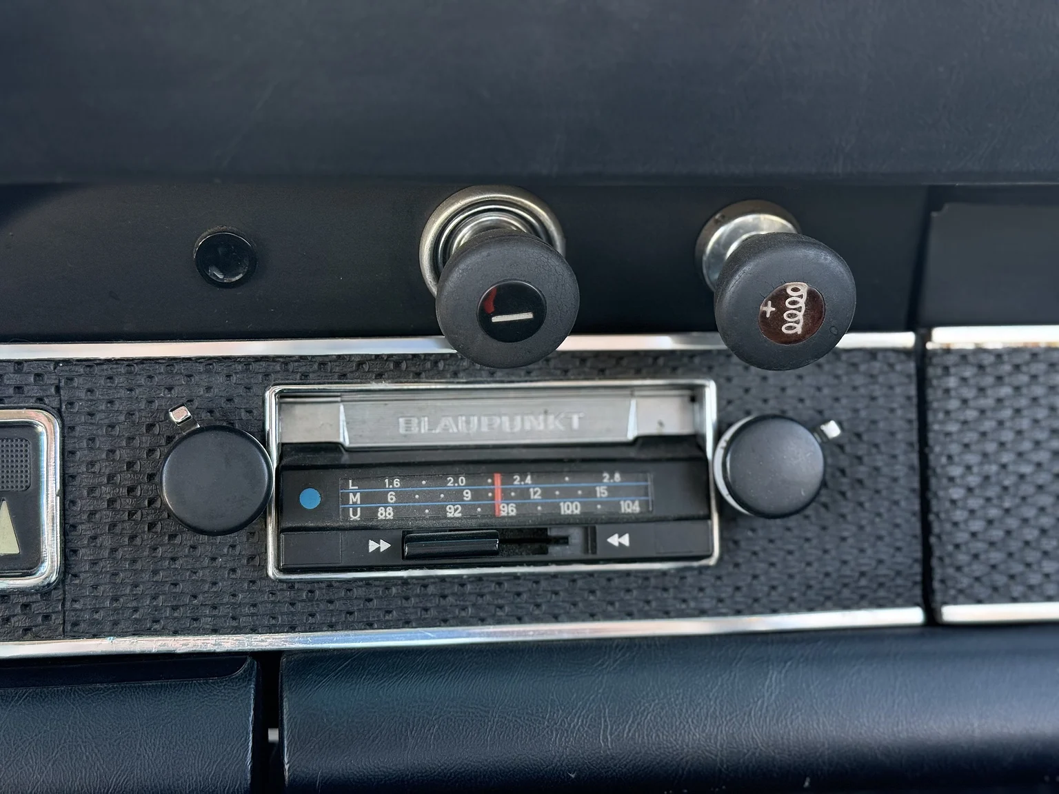 Innenraumfoto von 1971 Porsche 911 S  (17)