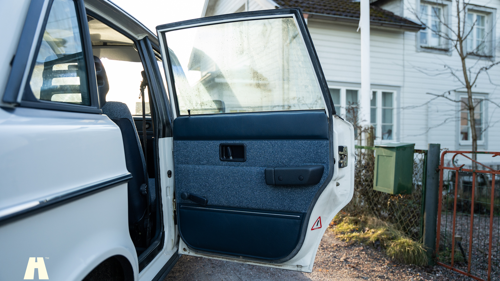 Innenraumfoto von 1988 Volvo 240 GL