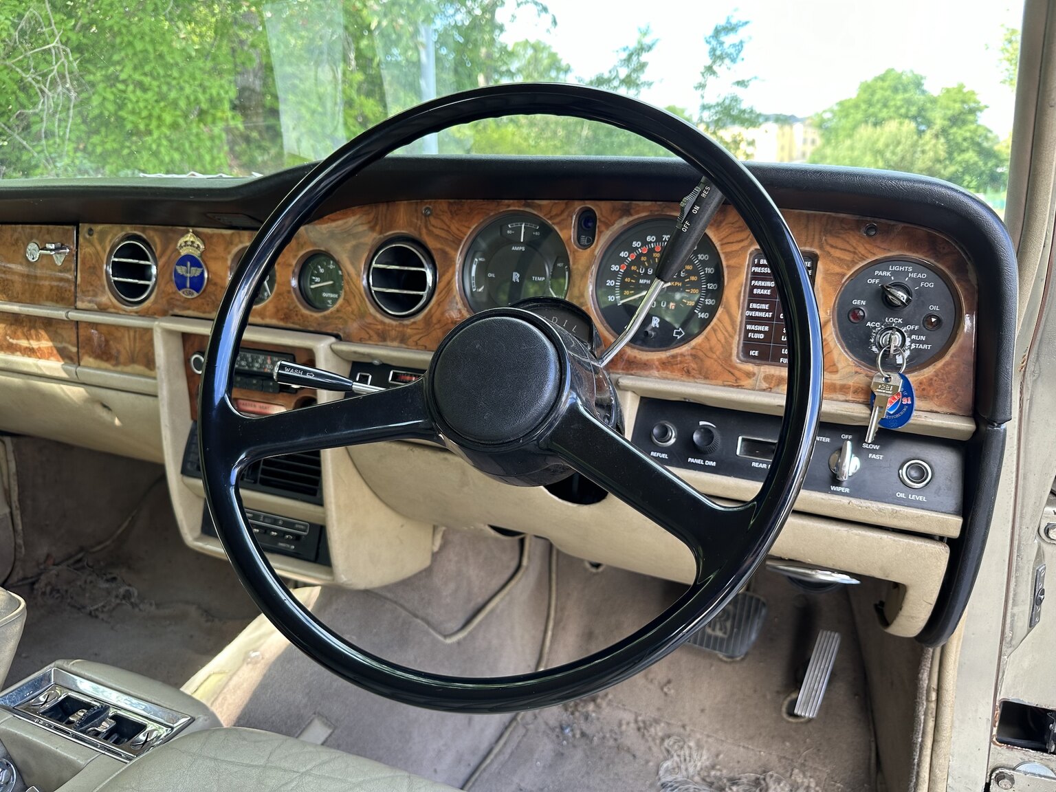 Interior image of 1979 Rolls Royce Silver Shadow