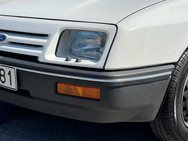 Exterior image of 1983 Ford Sierra