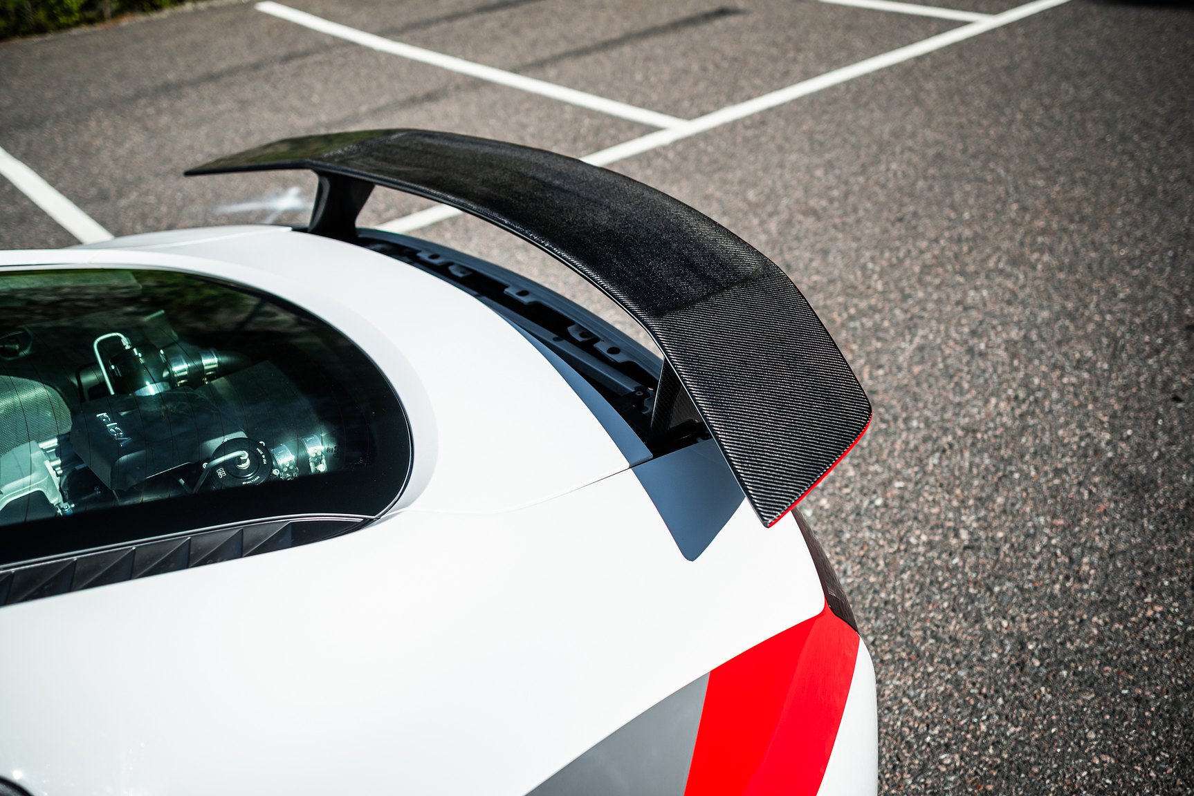 Exterior image of 2008 Audi R8 4.2 V8 Turbo Manuell