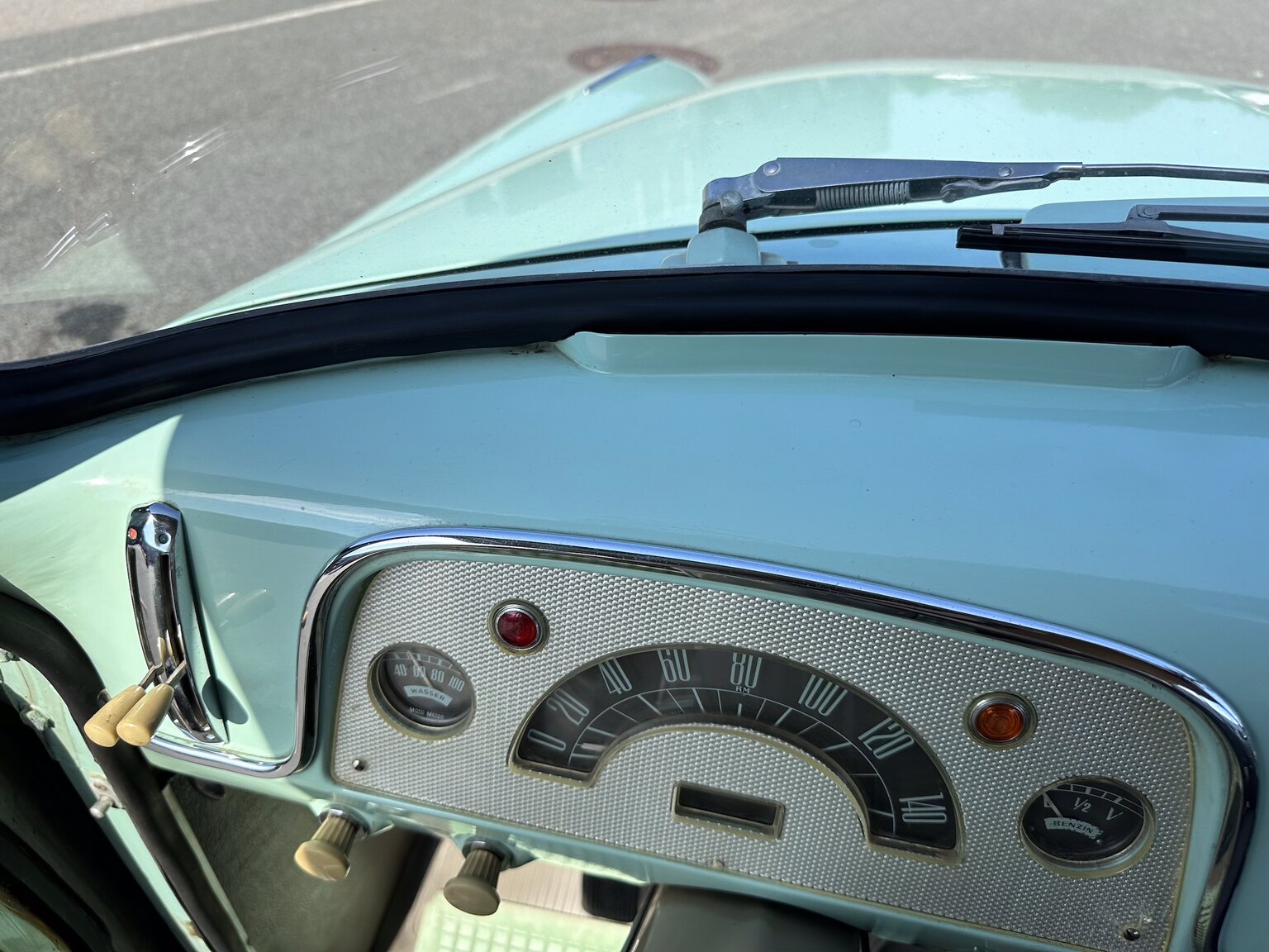 Innenraumfoto von 1956 Opel Olympia Rekord