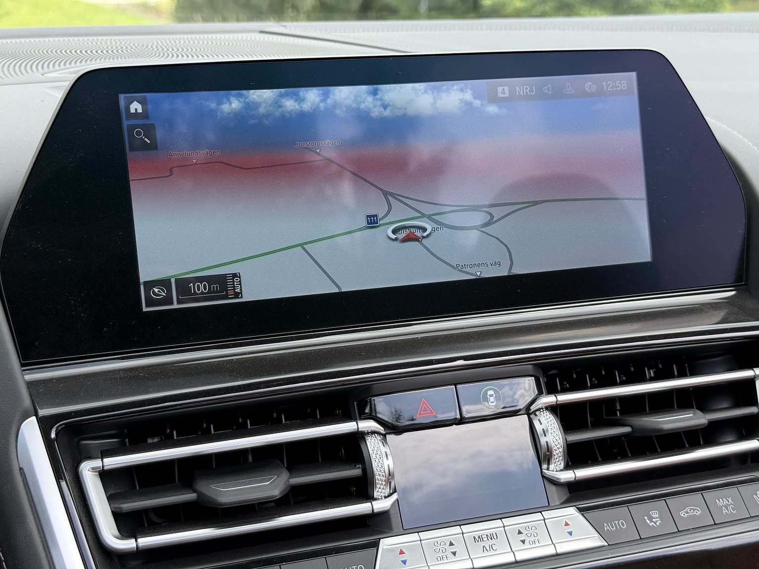 Interior image of 2019 BMW M850i xDrive Convertible Steptronic