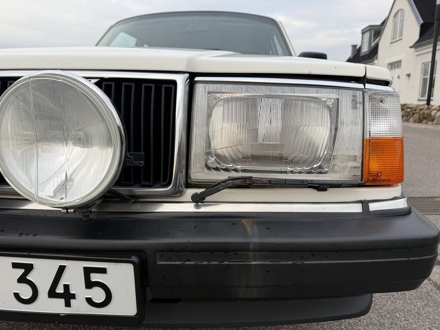 Exteriörbild på 1991 Volvo 240 GL Automat (34)