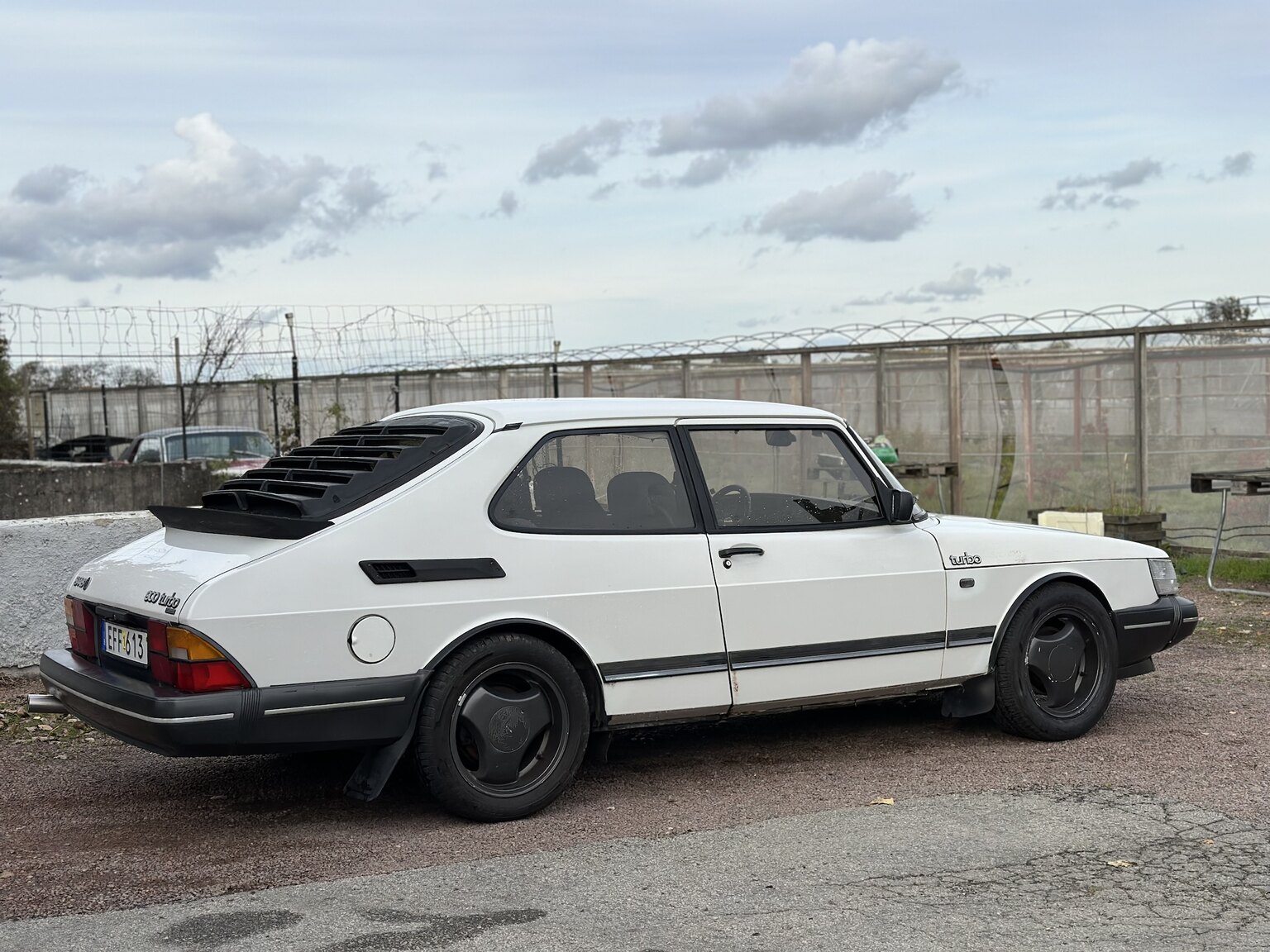 Exterior image of 1991 Saab 900 Turbo