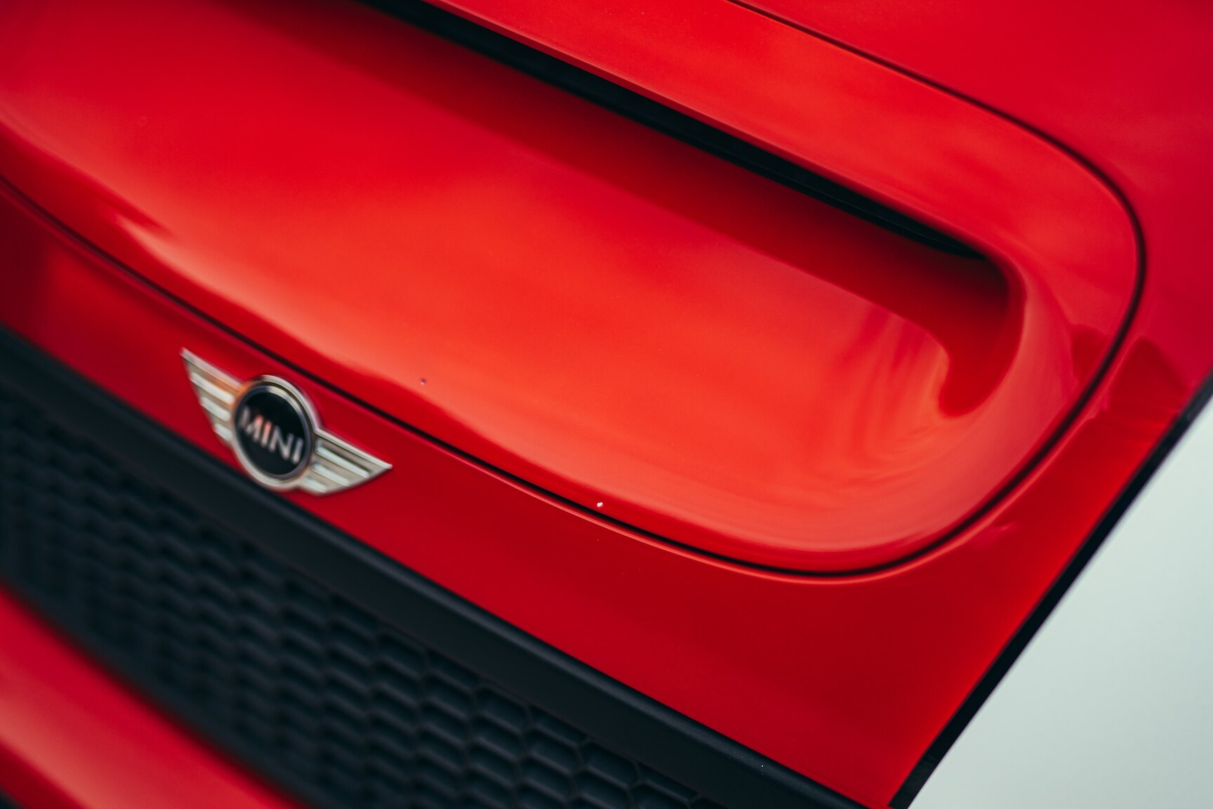 Exterior image of 2006 Mini Cooper John Cooper Works