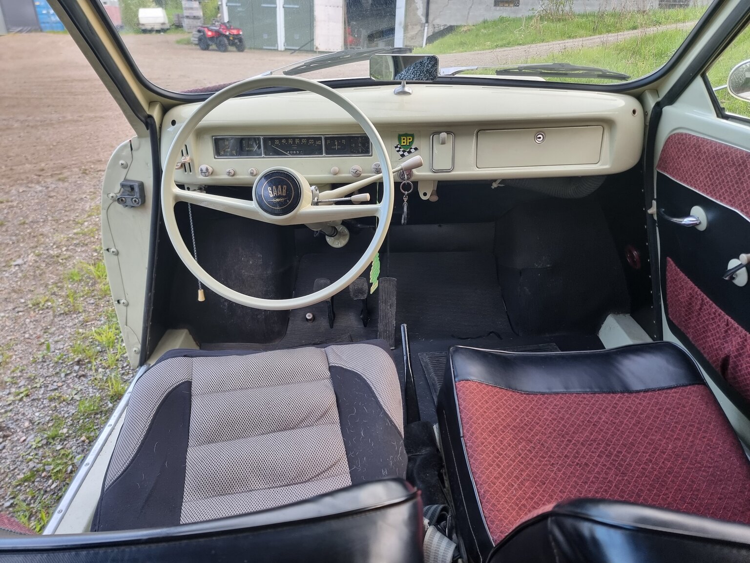 Innenraumfoto von 1959 SAAB 93B Deluxe