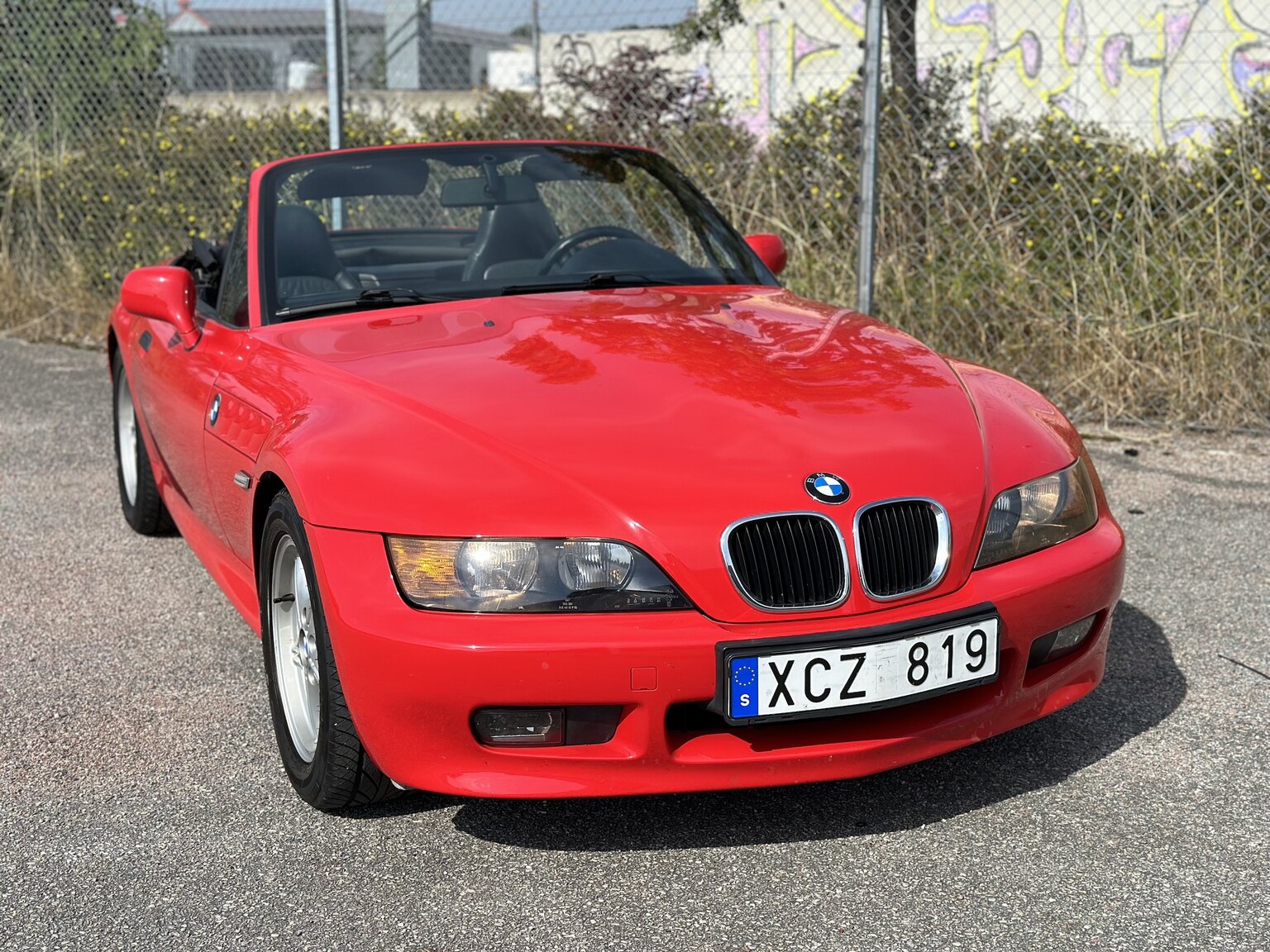 Exteriörbild på 1997 BMW Z3 Roadster