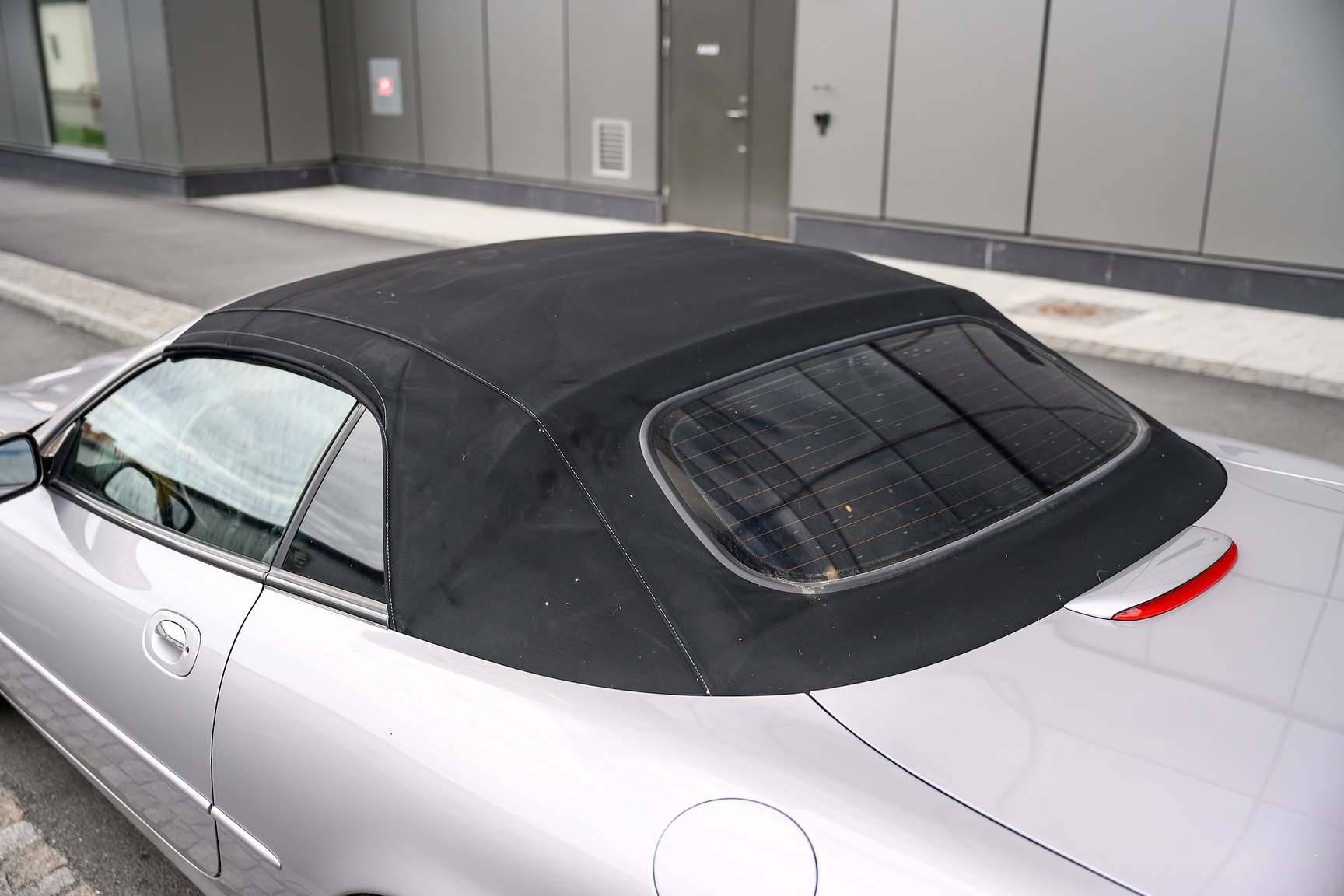 Exterior image of 2001 Jaguar XKR Silverstone