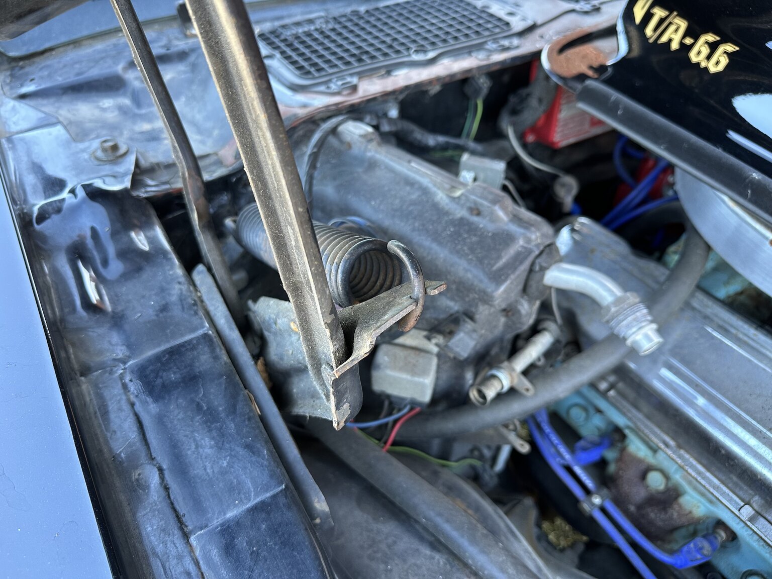 Image of 1978 Pontiac Trans Am Bandit 400 mechanics