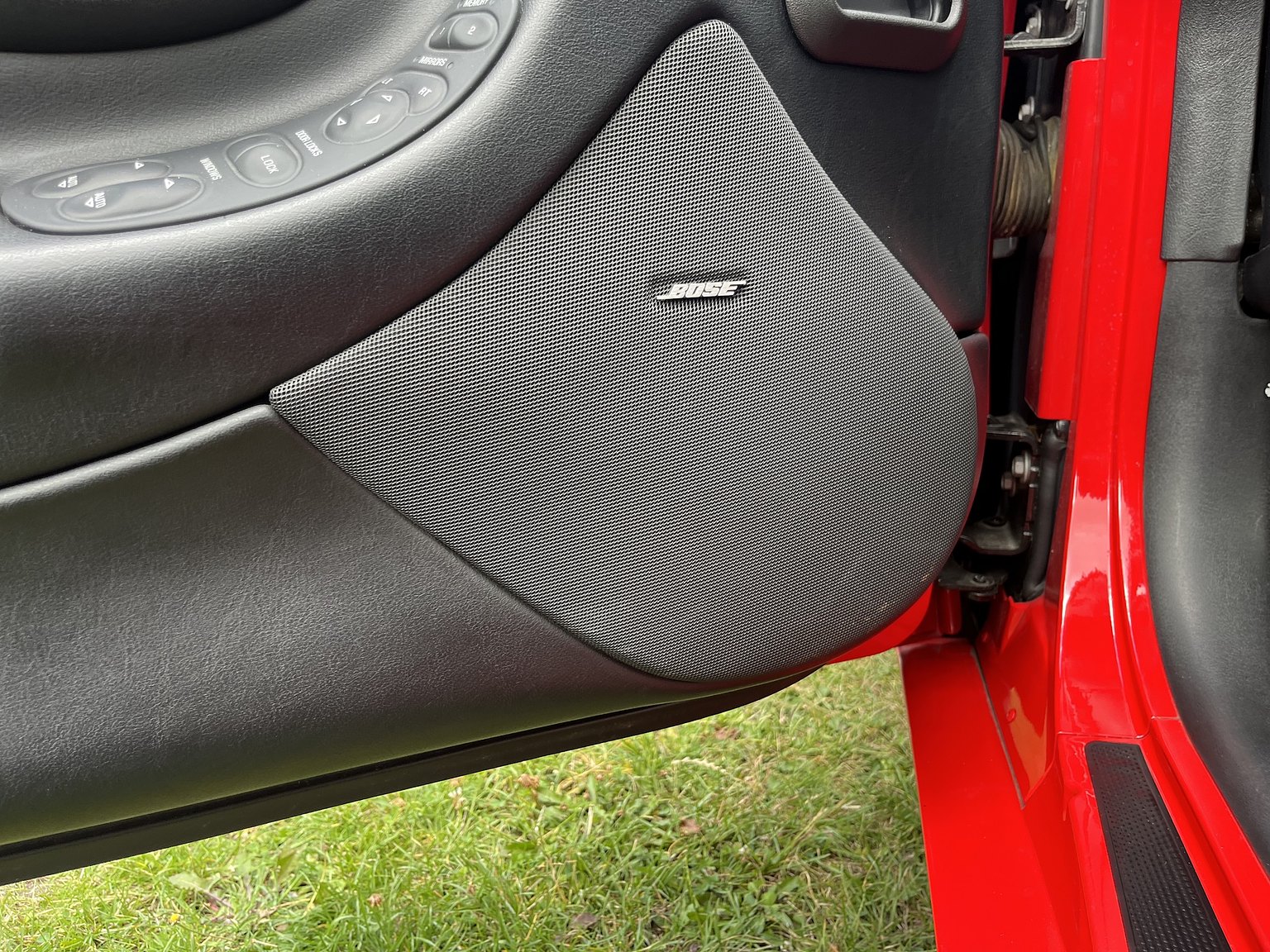 Interior image of 2000 Chevrolet Corvette Cabriolet